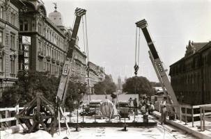 1980. augusztus 28. Budapest, Marx tér a MÁV-ház robbantása előtt, 30 db szabadon felhasználható vin...
