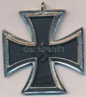Német Harmadik Birodalom DN Vaskereszt replika mellszalaggal T:2  German Third Reich ND Iron Cross replica with ribbon C:XF