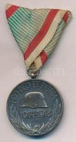 1929. "Magyar Háborús Emlékérem kardokkal, sisakkal" ezüstözött Br kitüntetés mellszalaggal, "BRONZ" fémjel a koszorú alatt T:2 Hungary 1929. "Hungarian Commemorative War Medal with swords and a helmet" silver plated Br decoration with ribbon, hallmark below wreath C:XF NMK 418.