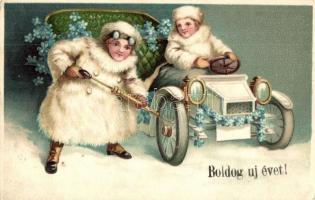 11 db régi dombornyomott üdvözlőlap, litho is (Karácsony, Újév, Húsvét) / 11 pre-1945 embossed greet...