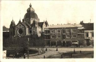 1941 Szabadka, Subotica; Zsinagóga, Sonenfeld üzlete / synagogue, shops. photo