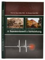 Prof. Dr. Veress Gábor-Dr. Berényi István: A Szanatóriumtól a Szívkórházig. Balatonfüred, 2008, Balatonfüredi Szívkórház Alapítvány. Kiadói kartonált papírkötés.   A szerző, Prof. Dr. Veress Gábornak, a balatonfüredi Állami Szívkórház főigazgatójának dedikációjával Prof. Dr. Fürst Zsuzsannának.