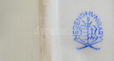 Herendi Viktória mintás leveles tálka, kézzel festett, jelzett, kopásnyomokkal, 15x8,5 cm