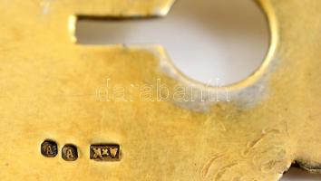 1933 Az I. kerületi Iparoskör elnökének részére készített díszes aranyozott ezüst lánc, hivatalos al...