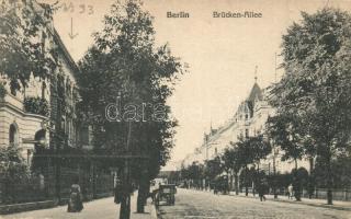 Berlin - 31 db régi képeslap érdekes darabokkal / 31 pre-1945 postcards with some interesting ones