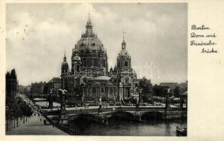 Berlin - 31 db régi képeslap érdekes darabokkal / 31 pre-1945 postcards with some interesting ones