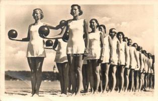 40 db RÉGI német városképes lap német gyarmati lapokkal / 40 pre-1945 German town-view postcards wit...