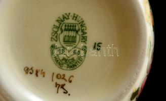 Zsolnay pillangó mintás váza, kézzel festett, jelzett, kopott, m:12 cm