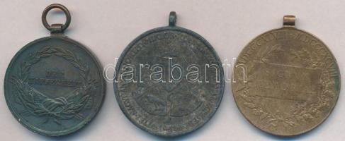3db klf kitüntetés, közte 1914. "Ferenc József Bronz Vitézségi Érem / Der Tapferkeit" Br k...