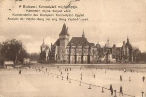 Budapest XIV. Városliget, A Budapesti Korcsolyázó Egylet műjégpályája, háttérben a Vajdahunyad vára, korcsolyázók a jégen (EK)