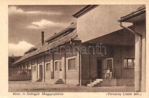 Meggyesfalva, Mureseni; Rum és likőrgyár. Erdélyrészi Hangya Szövetkezet kiadása, Ferenczy László felvétele / rum and liqueur factory - képeslapfüzetből / from postcard booklet