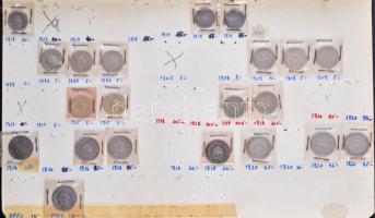 ~100db-os vegyes magyar érme tétel gyűrűs mappa lapjaira rögzítve, közte egy ezüst: 1849NB 6kr Ag T:...