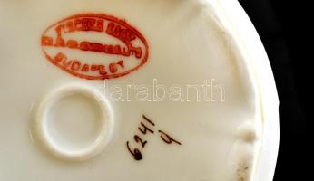 Jelzett (Fischer Emil mint forgalmazó)  részben kézzel festett kis kiöntő, kopott aranyozással, m:12...