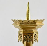 1896 Bronz (padló) gyertyatartó, gravírozott (Ruicsics Teréz) felirattal, jó állapotban, m: 67 cm