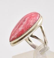 Ezüst(Ag) gyűrű, rodokrozit kővel, jelzett, méret: 59, bruttó: 8,4 g