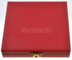 Pataky Béla (1932-) 1979. "Zsanai gázkitörés" kétoldalas Br érem, eredeti tokban (70mm) T:...