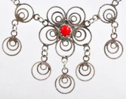 Ezüst(Ag) ékszer szett korral díszítéssel (fülbevaló, gyűrű, nyaklánc, karkötő), jelzett, bruttó: 20...