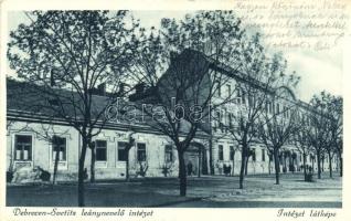 Debrecen, Svetits leánynevelő intézet és saját kiadása