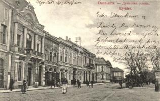 Újvidék, Novi Sad; Duna utca, Balthasar üzlete. J. Singer kiadása / street view, shops