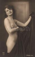 Erotic nude lady. AN Paris 231. J. Mandel