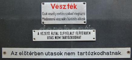 3 db HÉV figyelmeztető tábla