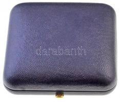 Papp László (1947-) 1988. "Első királyunk Szent István halálának 950. évfordulóján a Szent Jobb...