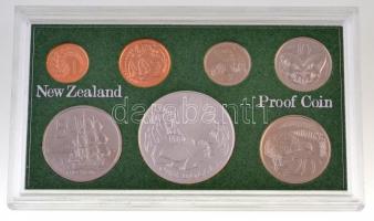 Új-Zéland 1982. 1c-1$ Br, Cu-Ni, Ag (7xklf) forgalmi sor műanyag tokban, tanúsítvánnyal T:PP
New-Ze...