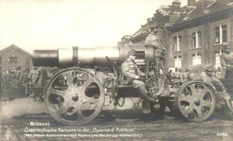 Osztrák ágyú a brüsszeli tüzérségi laktanyában. Namur és Maubeuge bombázáshoz használták / WWI K.u.k. military, cannons used in the battle of Namur and Maubeuge, now in the Artillery barracks of Brussels