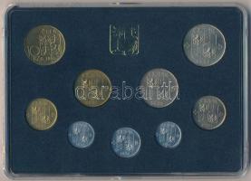 Csehszlovákia 1991. 1h-10K (9xklf) forgalmi sor műanyag tokban T:1 
Czechoslovakia 1991. 1 Haler - ...