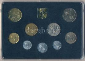 Csehszlovákia 1992. 1h-10K (9xklf) forgalmi sor műanyag tokban T:1 
Czechoslovakia 1992. 1 Haler - ...
