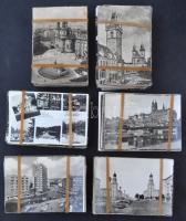 600 db modern fekete-fehér városképes lap / 600 modern black and white town-view postcards