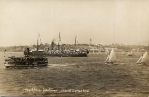 Auckland harbour Photo