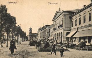 Debrecen, Városháza, Csillag Arthur üzlete, Kályha és vasbútor raktár, villamos sín (EK)