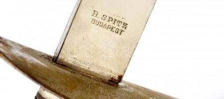 cca 1900 Lovassági kard fém hüvellyel,bőr csatlékkal, jelzett ("Robert Hermes Solingen" il...