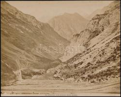 cca 1890 Stilfser Joch-Strasse, Bromio, Tirol jelzett fotó s: Unterberger. / Signed photo of Tyrol landscape 26x21 cm