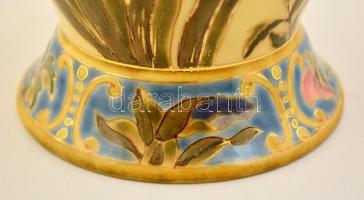 cca 1880 Zsolnay díszváza írisz és pünkösdirózsa díszítéssel, porcelánfajansz, kézzel festett, jelze...