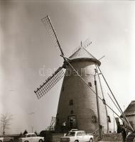 cca 1977 Kecskeméti szélmalom, 6 db szabadon felhasználható vintage negatív, 6x6 cm / windmills, Kec...