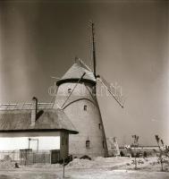 cca 1977 Kecskeméti szélmalom, 6 db szabadon felhasználható vintage negatív, 6x6 cm / windmills, Kec...