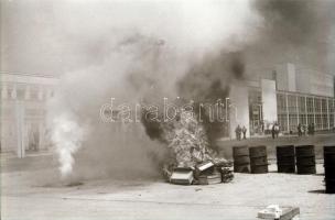 1984 Kecskemét, tűzoltóverseny a megyei kórházban és a lakótelepen, 59 db szabadon felhasználható vi...