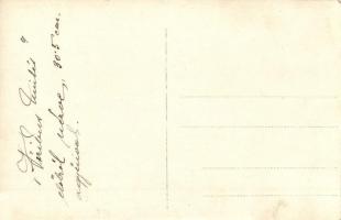 SMS Viribus Unitis az Osztrák-Magyar Haditengerészet Tegetthoff-osztályú csatahajója elölről nézve, ...