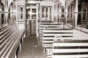 1987 Felújított villamosok, 29 db szabadon felhasználható vintage negatív, 24x36 mm