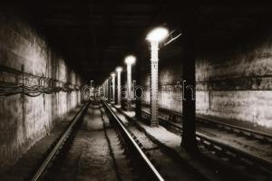 1993 Budapest, MILLFAV (kisföldalatti) állomásokról készült felvételek, 36 db szabadon felhasználhat...