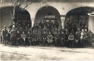 Első világháborús osztrák-magyar katonák gázálarcban / WWI Austro-Hungarian K.u.K. soldiers wearing gas masks. photo