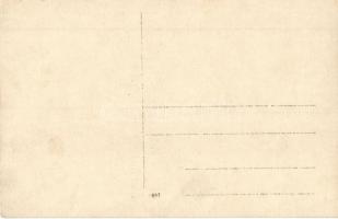 Budapest VIII. M. k. Honvéd Ludovika Akadémia, Ludoviceum, katonák felsorakozva. photo