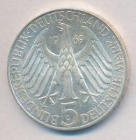 NSZK 1968D 5M Ag "Theodor Fontane születésének 150. évfordulója" T:1-
FRG 1968D 5 Mark Ag...