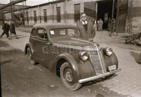 Automobilok, versenyautó, karambolos jármű - 11 db szabadon felhasználható, vintage negatív különfél...