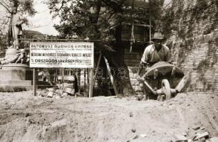 1949 Budapest, Sztálin téri (később Engels téri) autóbusz pályaudvar építéséről (5 db) és átadó ünne...