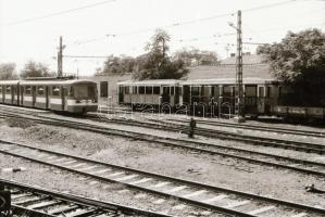 cca 1992 HÉV és villamos - Bp, Vágóhíd - Csepel, 20 db szabadon felhasználható vintage negatív, 24x3...