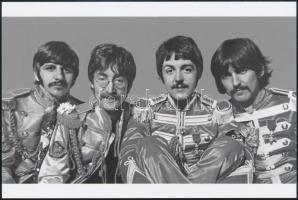 cca 1966 Beatles együttes, Fekete György (1904-1990) budapesti fényképész gyűjtéséből, 3 db mai nagy...