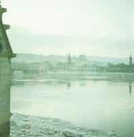 cca 1953 Budapesti épületek, látképek, életképek, 13 db szabadon felhasználható vintage negatív, 9x1...